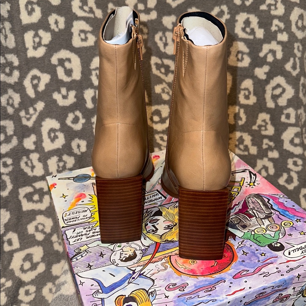 Jeffrey Campbell Sirenna Booties 👢👢 in Natural 😍😍  New & Never Worn 😍😍 - Picture 14 of 17